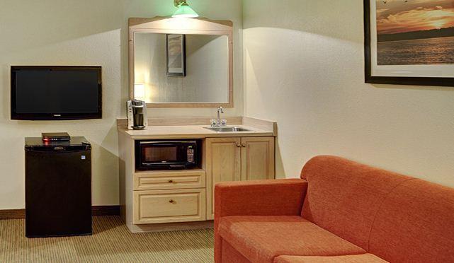 Thompson'S Best Value Inn & Suites ภายนอก รูปภาพ